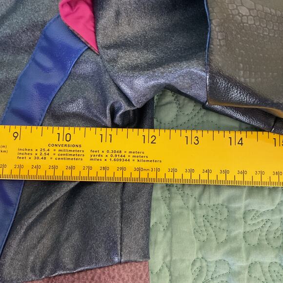 Disney Descendants 3 Spirit Halloween Maleficent Mal Faux Leather Jacket Small - Picture 9 of 11